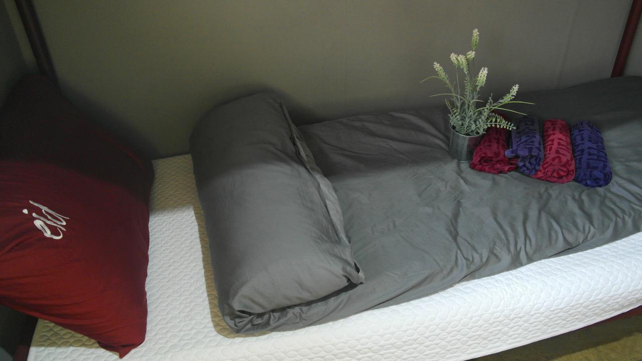 Fnstay Muslim Friendly Guesthouse Seoul Exteriör bild