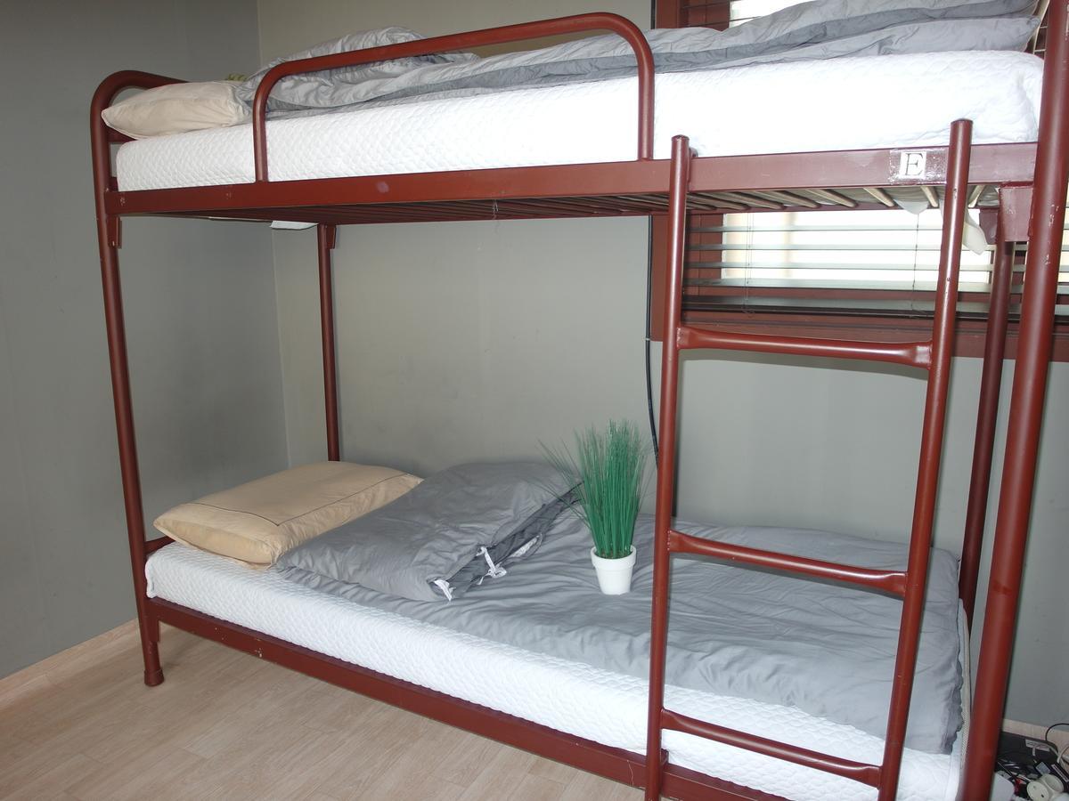 Fnstay Muslim Friendly Guesthouse Seoul Exteriör bild